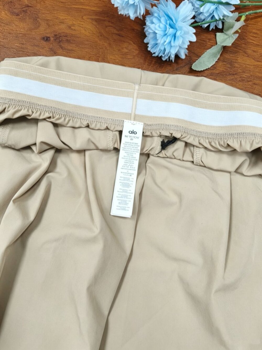 Authentic🎇ALO Yoga Suit Up Trouser Gravel Color (Regular)🥨 - Picture 6 of 7